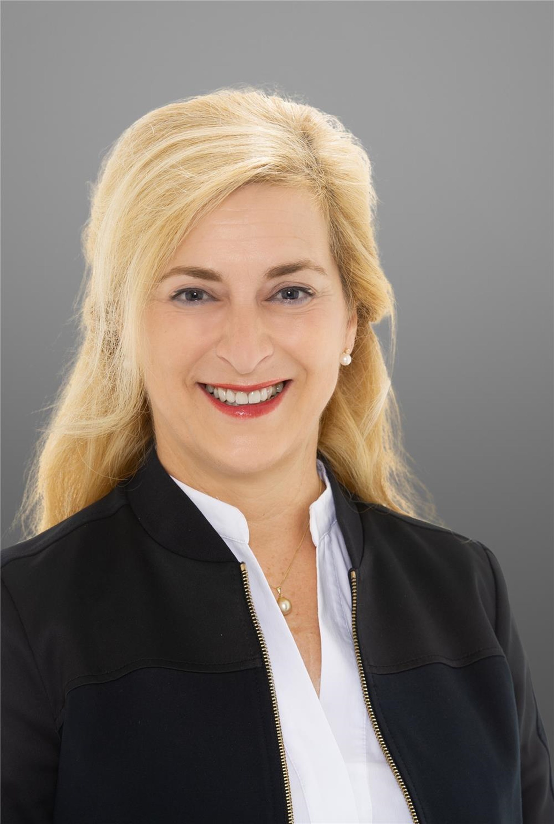Porträt Angelika Hipp-Streicher